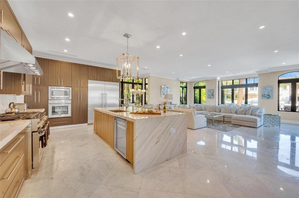 156 Fiesta Way, Fort Lauderdale, FL 33301 Photo