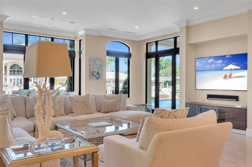 156 Fiesta Way, Fort Lauderdale, FL 33301 Photo