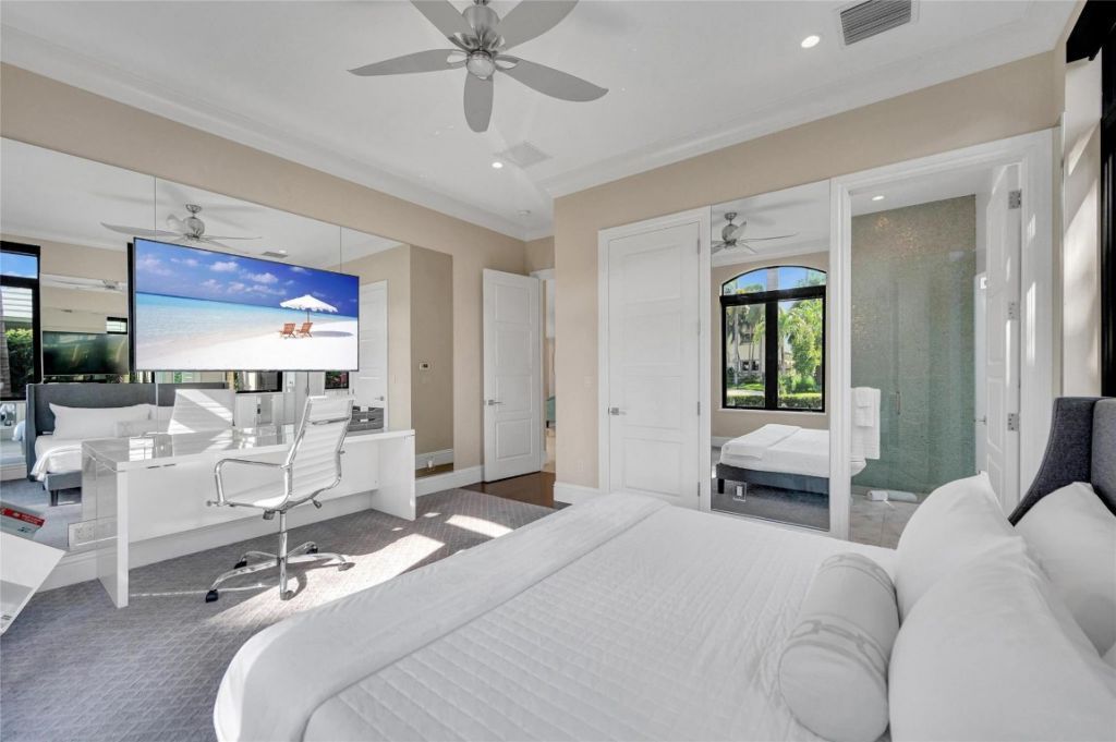 156 Fiesta Way, Fort Lauderdale, FL 33301 Photo