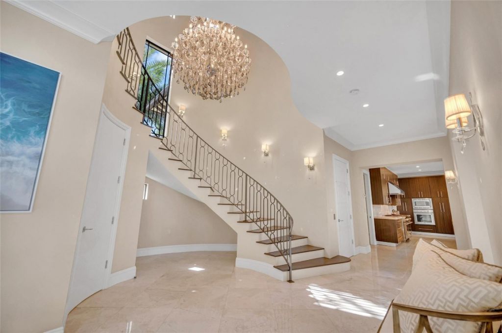 156 Fiesta Way, Fort Lauderdale, FL 33301 Photo