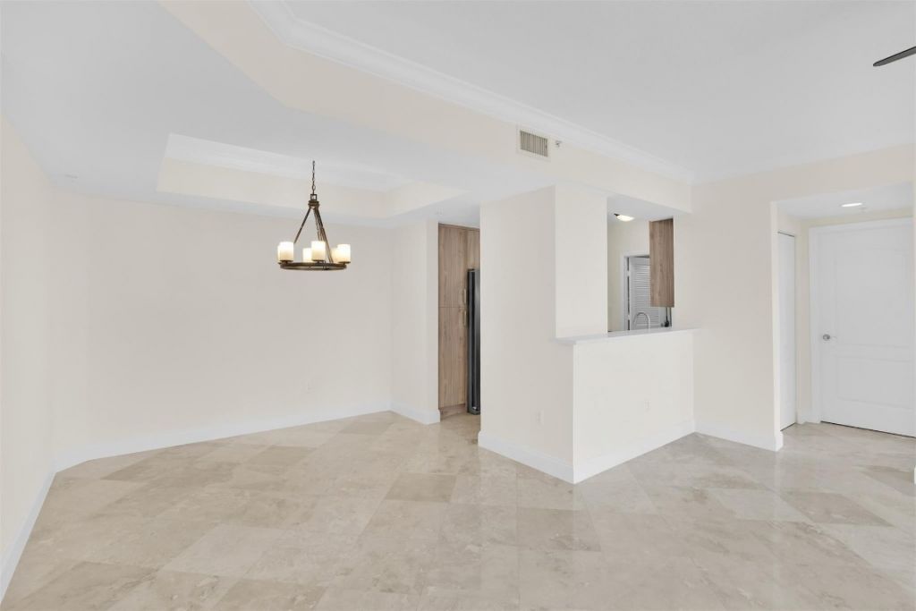 101 SE 20th Avenue, Unit 406, Deerfield Beach, FL 33441 Photo