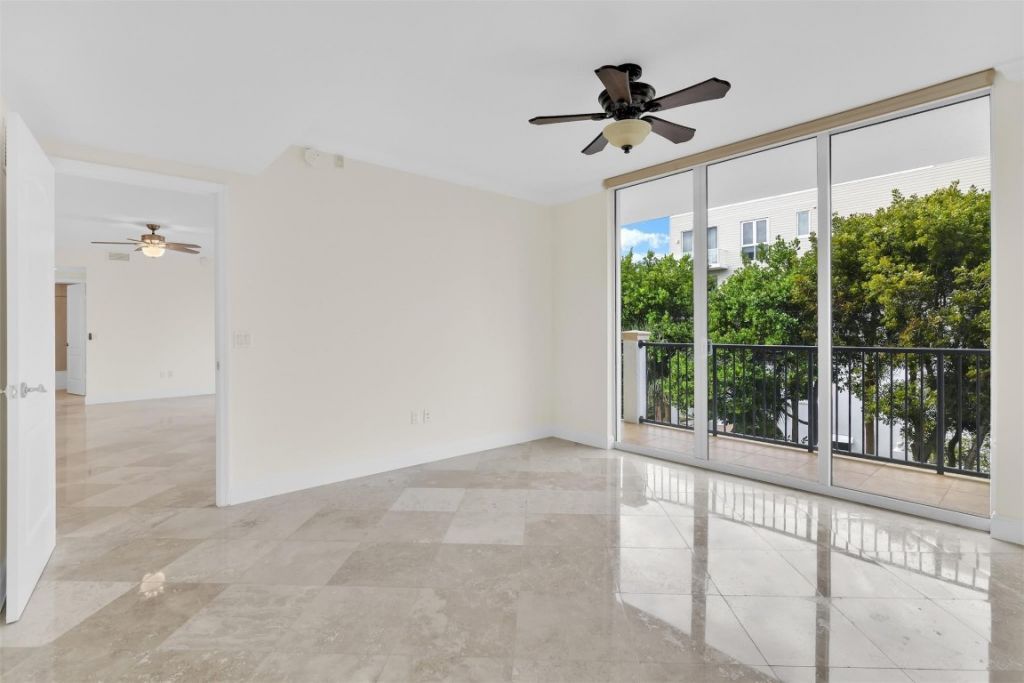 101 SE 20th Avenue, Unit 406, Deerfield Beach, FL 33441 Photo