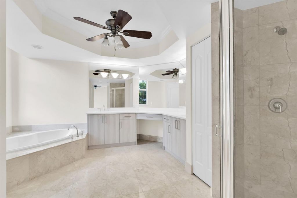 101 SE 20th Avenue, Unit 406, Deerfield Beach, FL 33441 Photo