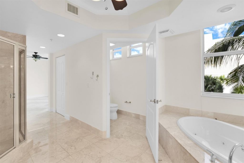 101 SE 20th Avenue, Unit 406, Deerfield Beach, FL 33441 Photo