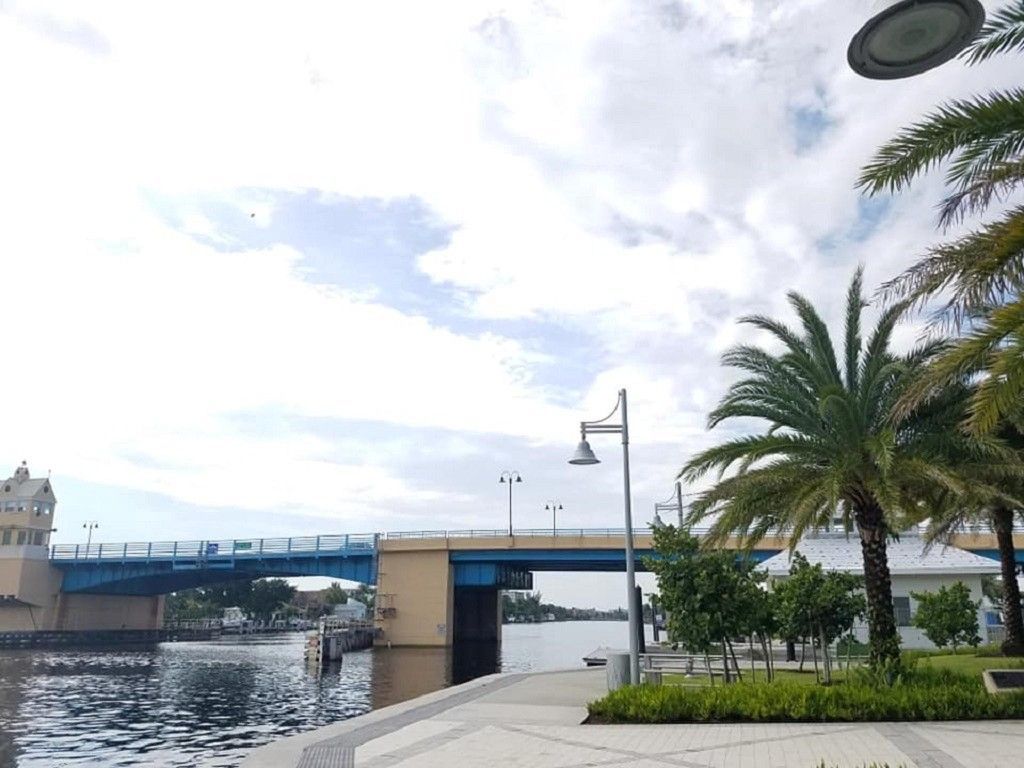 101 SE 20th Avenue, Unit 406, Deerfield Beach, FL 33441 Photo