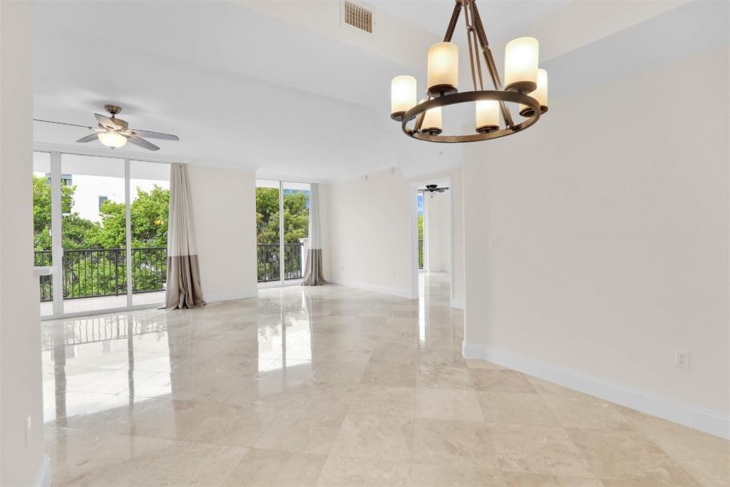 101 SE 20th Avenue, Unit 406, Deerfield Beach, FL 33441 Photo
