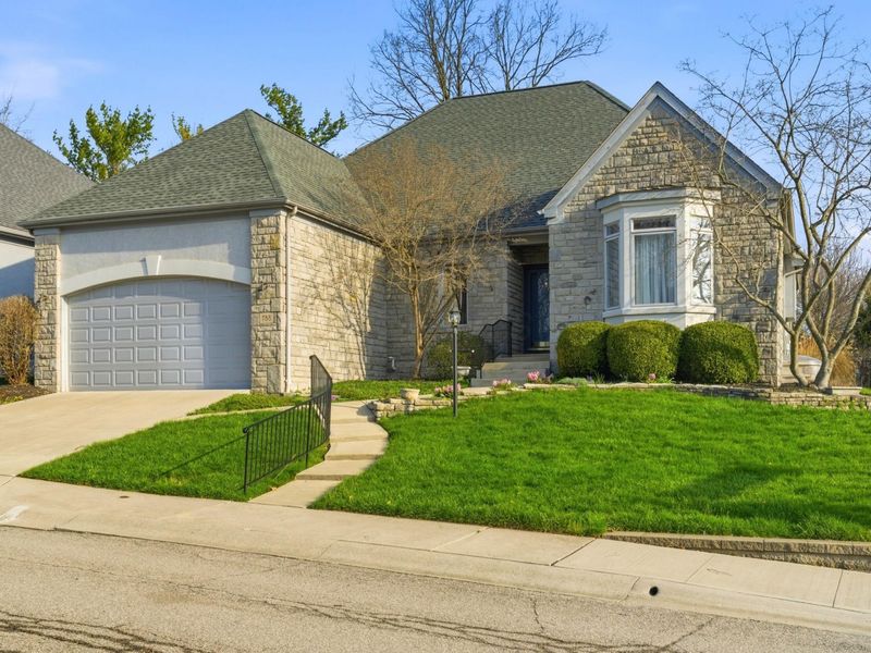 788 Katherines Ridge Lane, Columbus, OH 43235 Photo 3