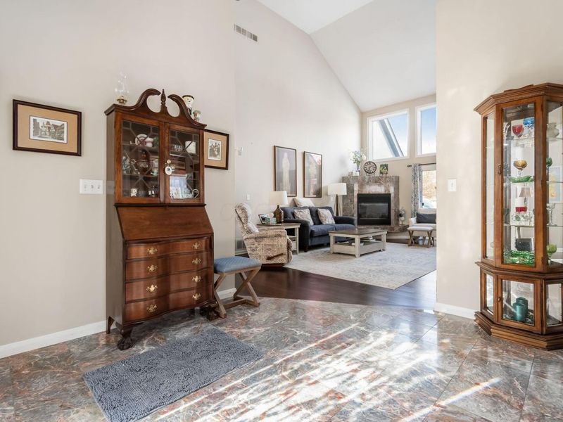 788 Katherines Ridge Lane, Columbus, OH 43235 Photo 4