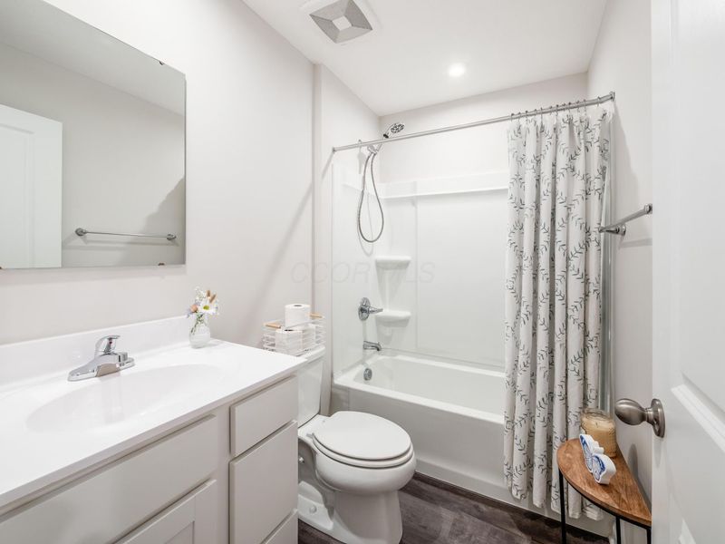 456 Professional Parkway, Marysville, OH 43040 Photo 2