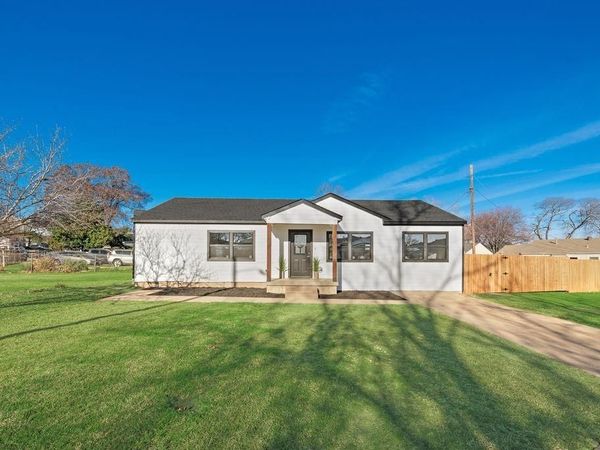 2505 Poinsettia Drive, Dallas, TX 75211