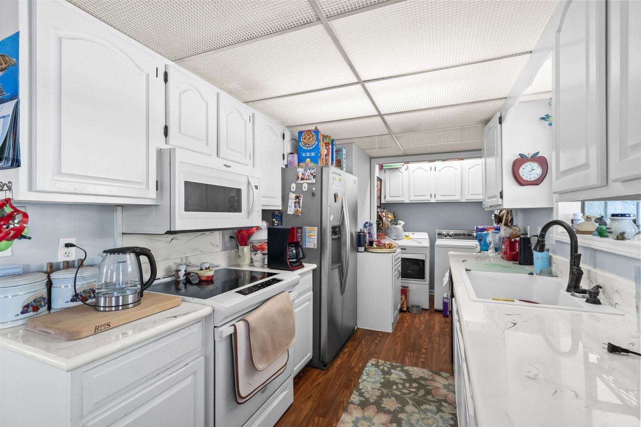 6001 6018 South Kings Hwy. Photo 14