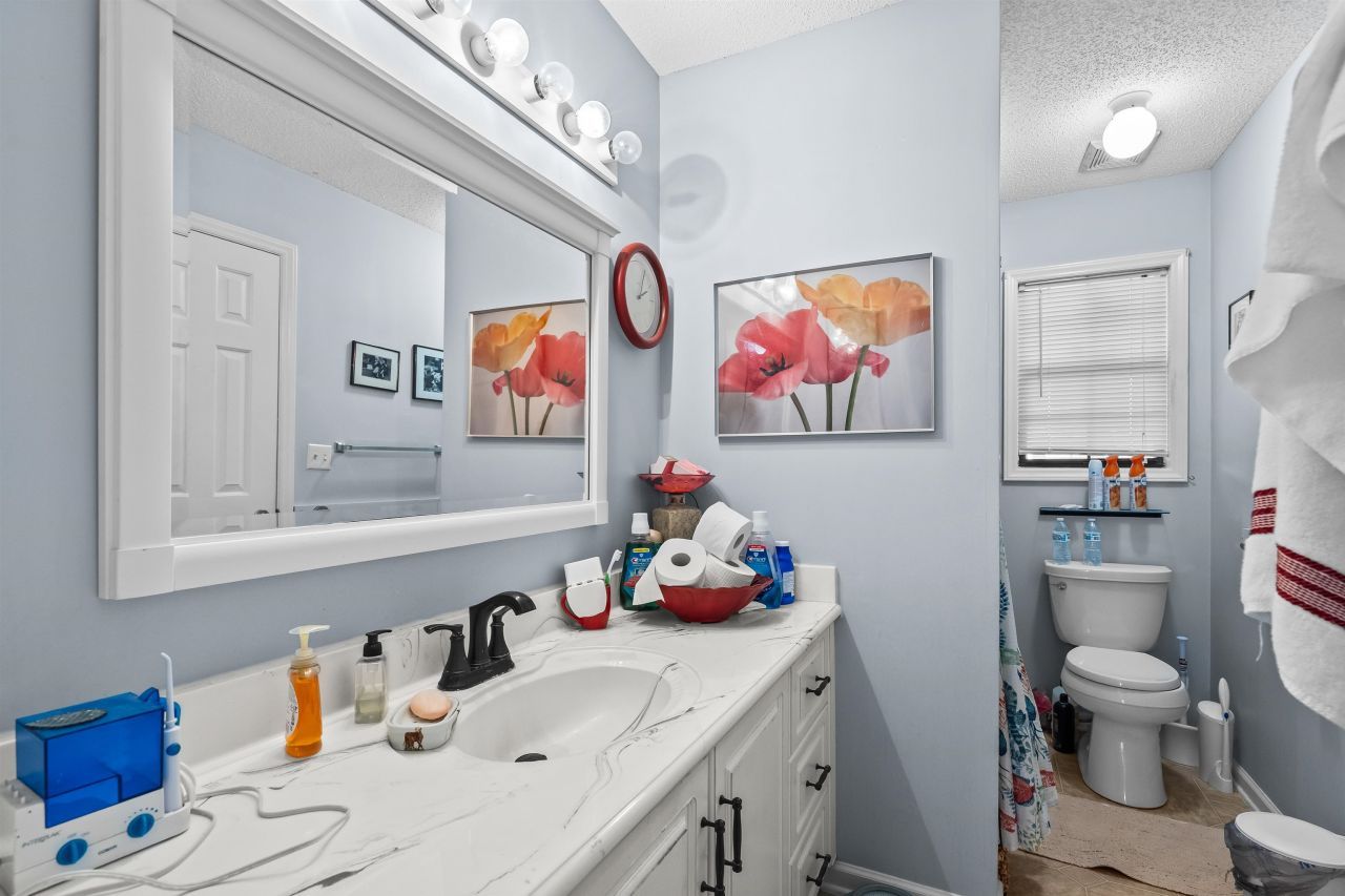 6001 6018 South Kings Hwy. Photo 28