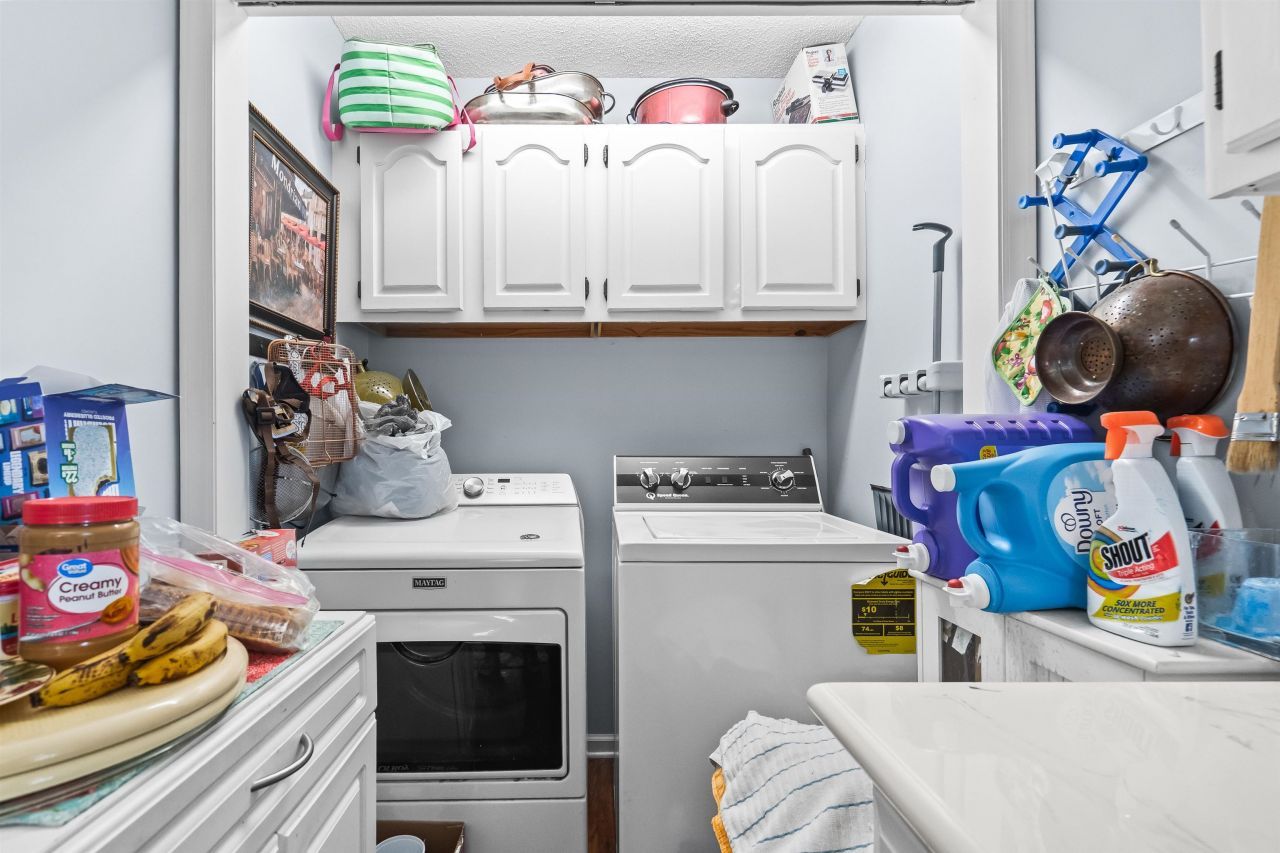 6001 6018 South Kings Hwy. Photo 33