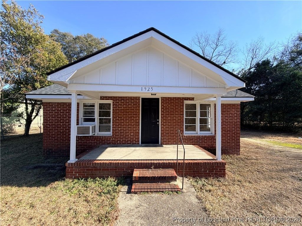 1925 Progress Street, Fayetteville, NC 28306 Main Photo