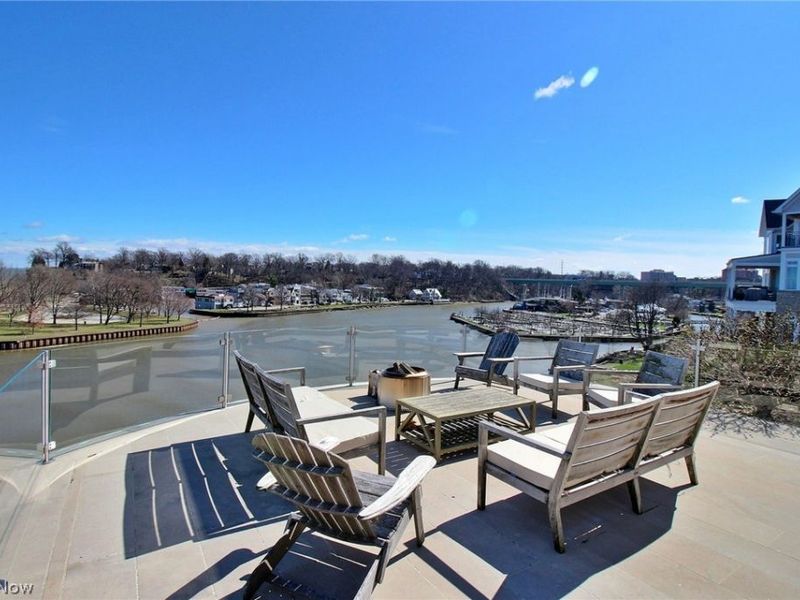 19486 Frazier Drive, Rocky River, OH 44116 Photo 5