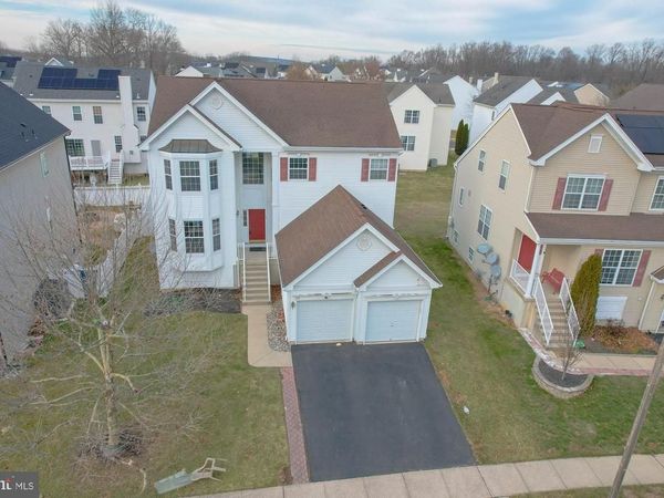 59 SENECA LANE, BORDENTOWN, NJ 08505