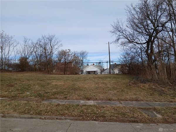 1 Camden Avenue, Dayton, OH 45405