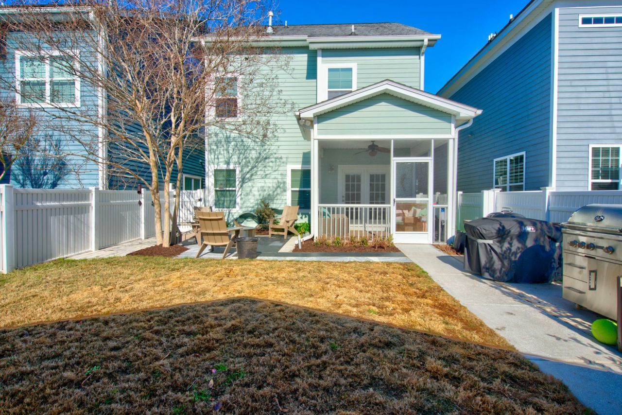 407 Forsythia Avenue Photo 11