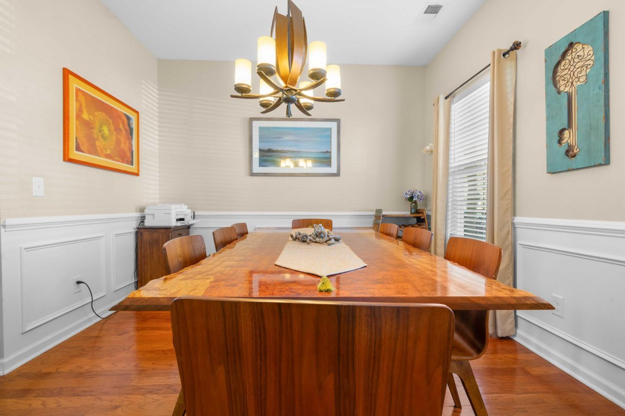 407 Forsythia Avenue Photo 14