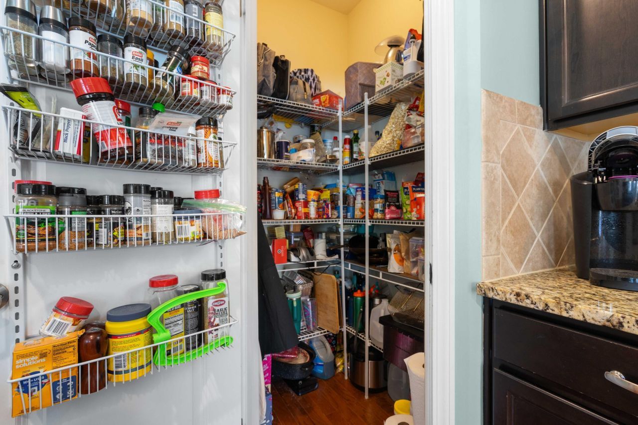 407 Forsythia Avenue Photo 15