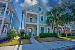 407 Forsythia Avenue photo 4