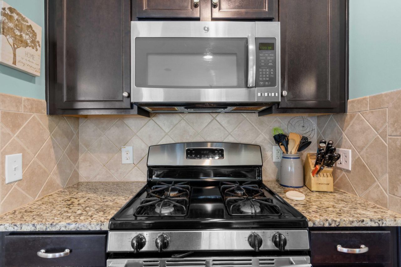 407 Forsythia Avenue Photo 20