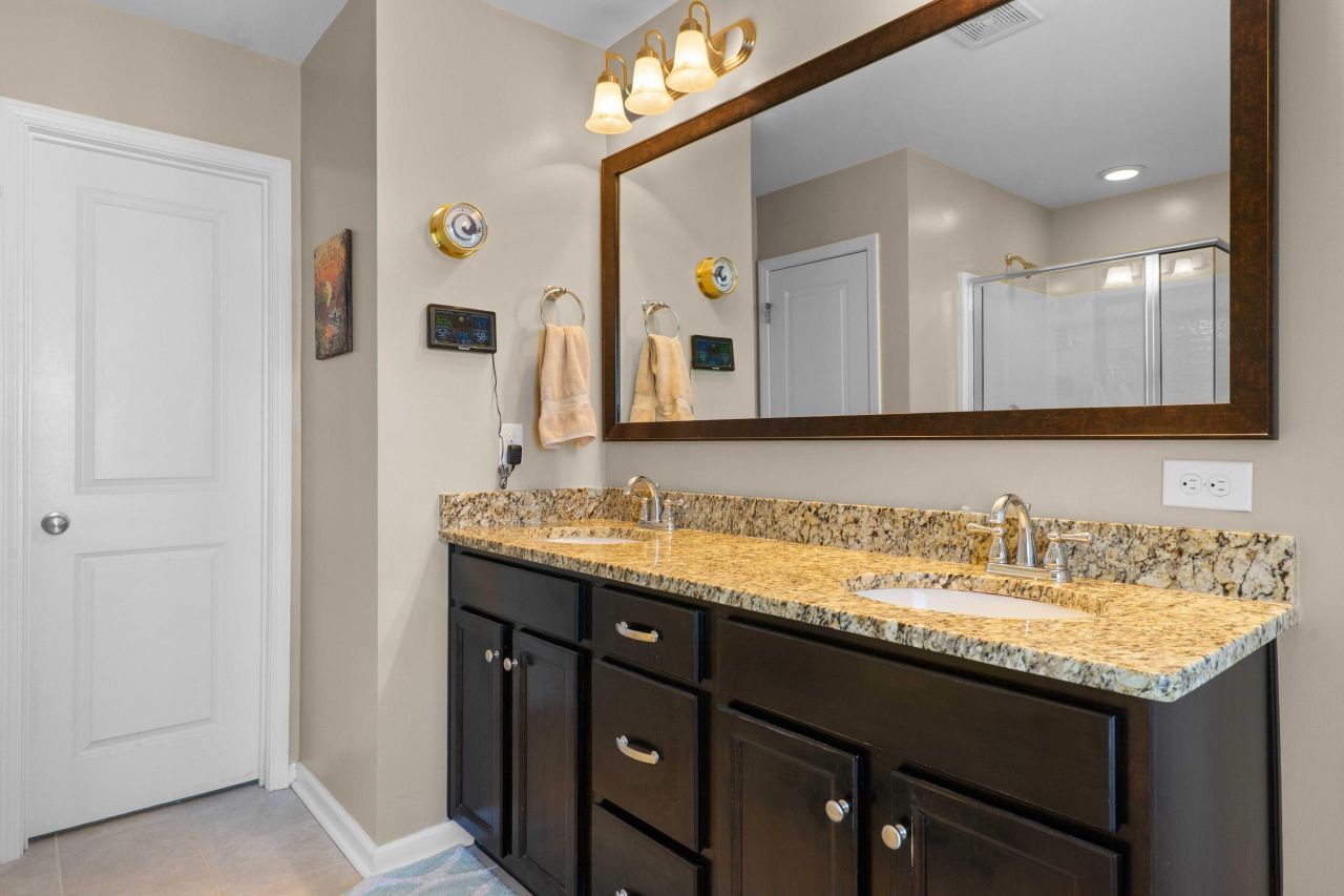 407 Forsythia Avenue Photo 33