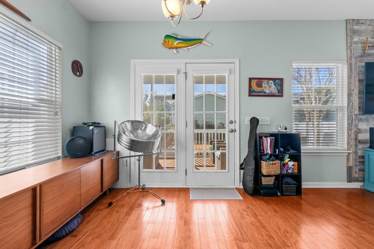 407 Forsythia Avenue Photo 34