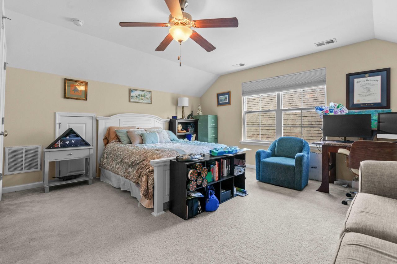 407 Forsythia Avenue Photo 46