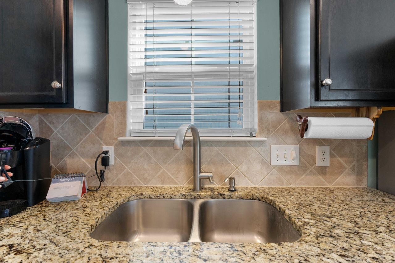 407 Forsythia Avenue Photo 7