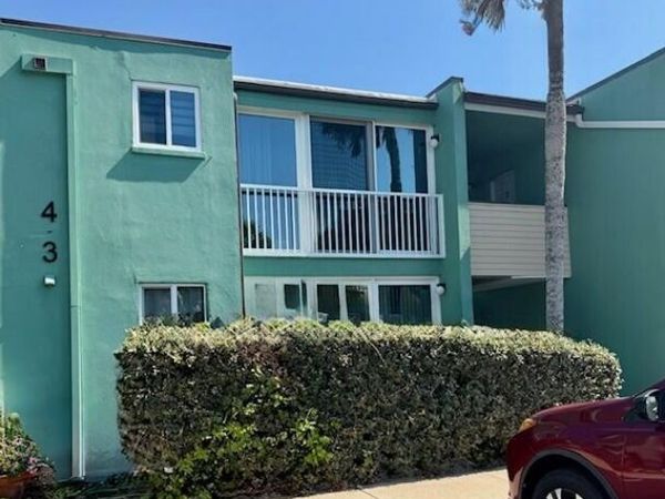 5500 N Ocean Shore Boulevard, Unit 4, Ormond Beach, FL 32176