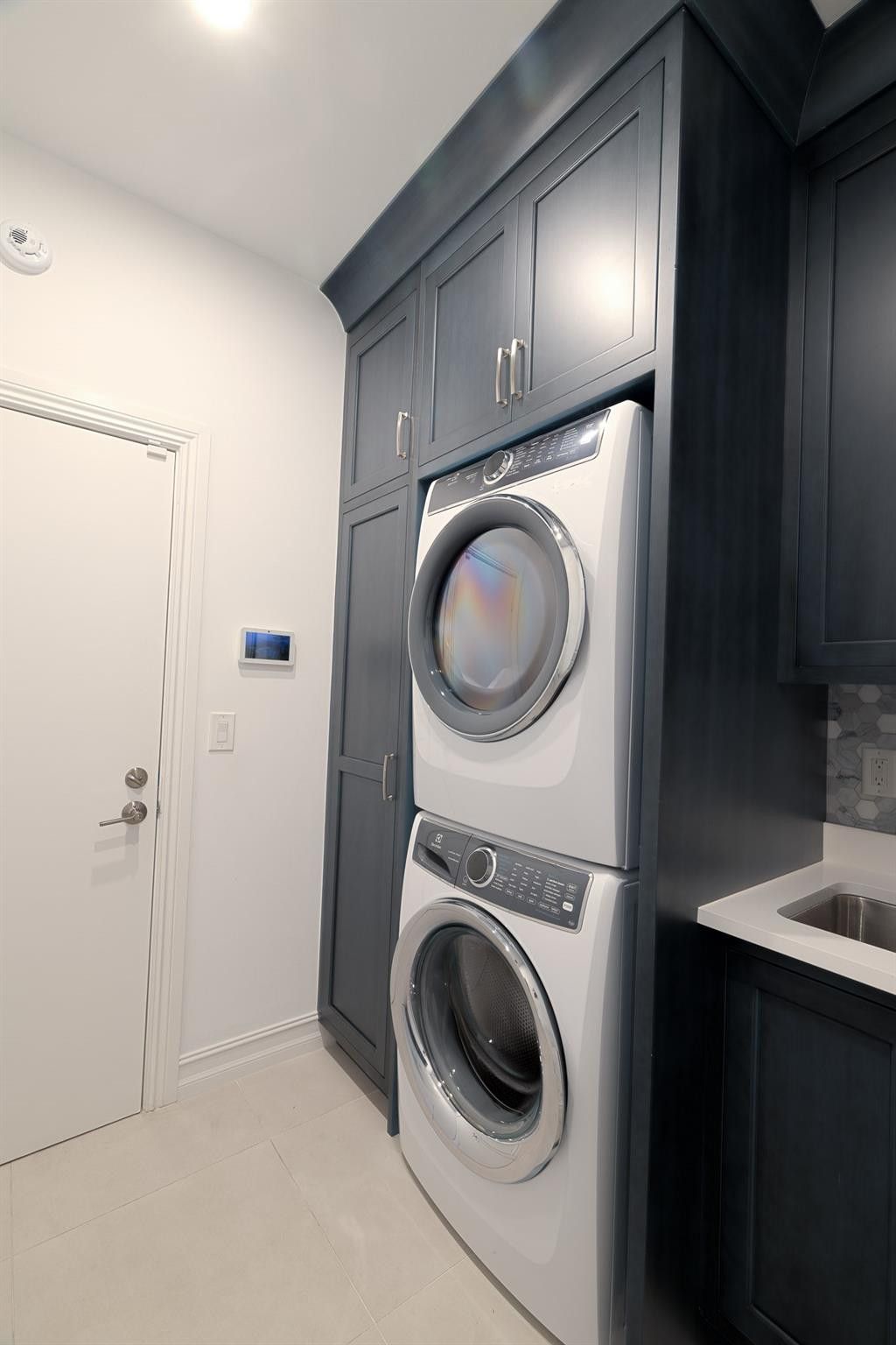 9016 Lakes Blvd, West Palm Beach, FL 33412 Photo