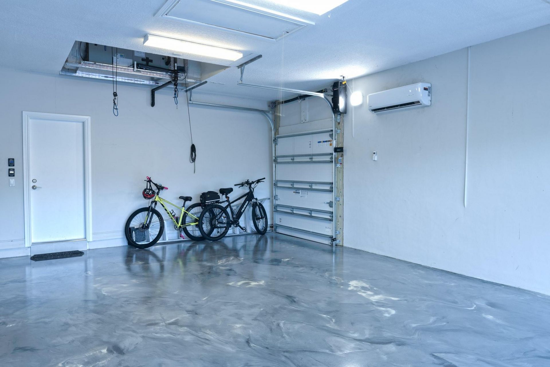 9016 Lakes Blvd, West Palm Beach, FL 33412 Photo