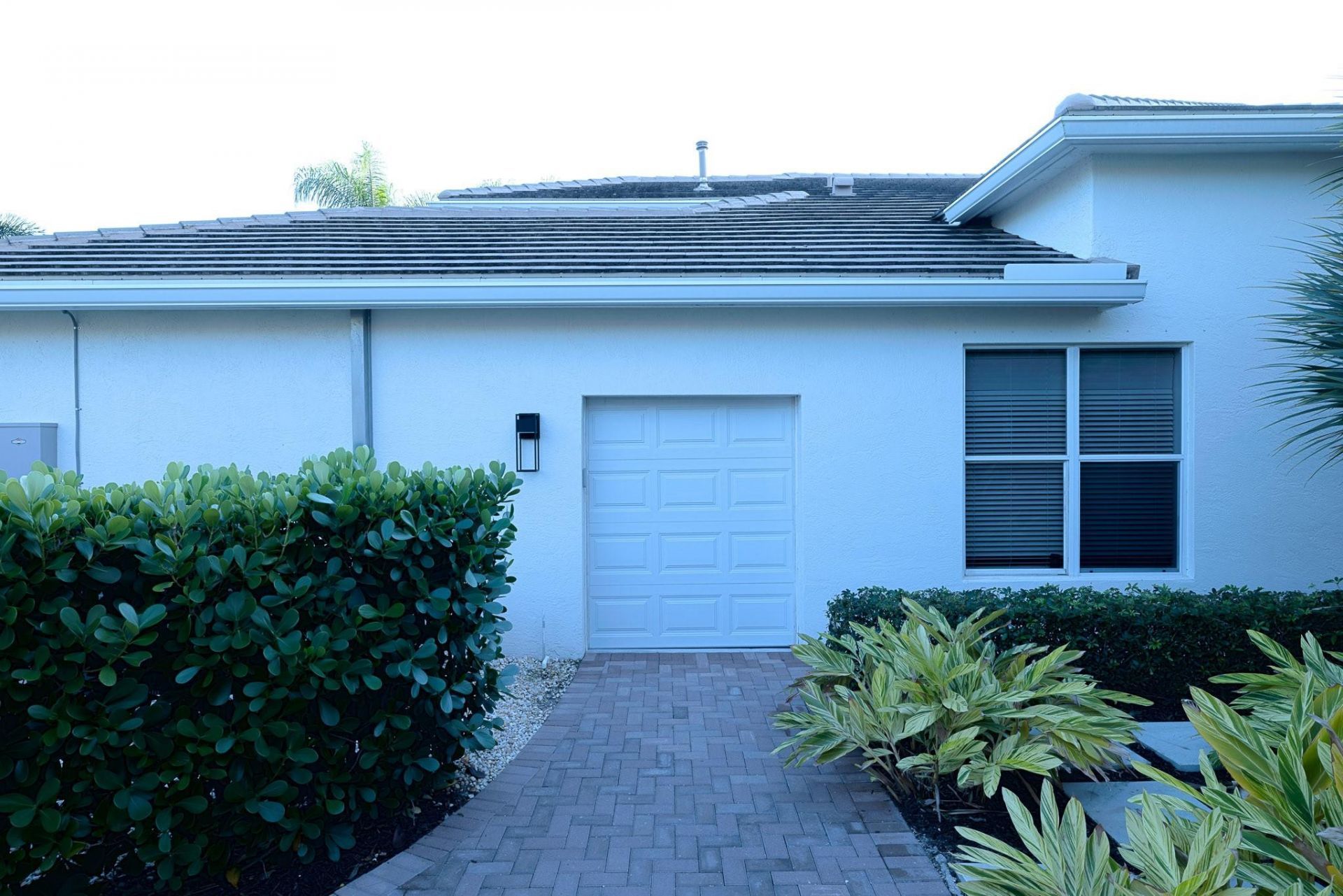 9016 Lakes Blvd, West Palm Beach, FL 33412 Photo