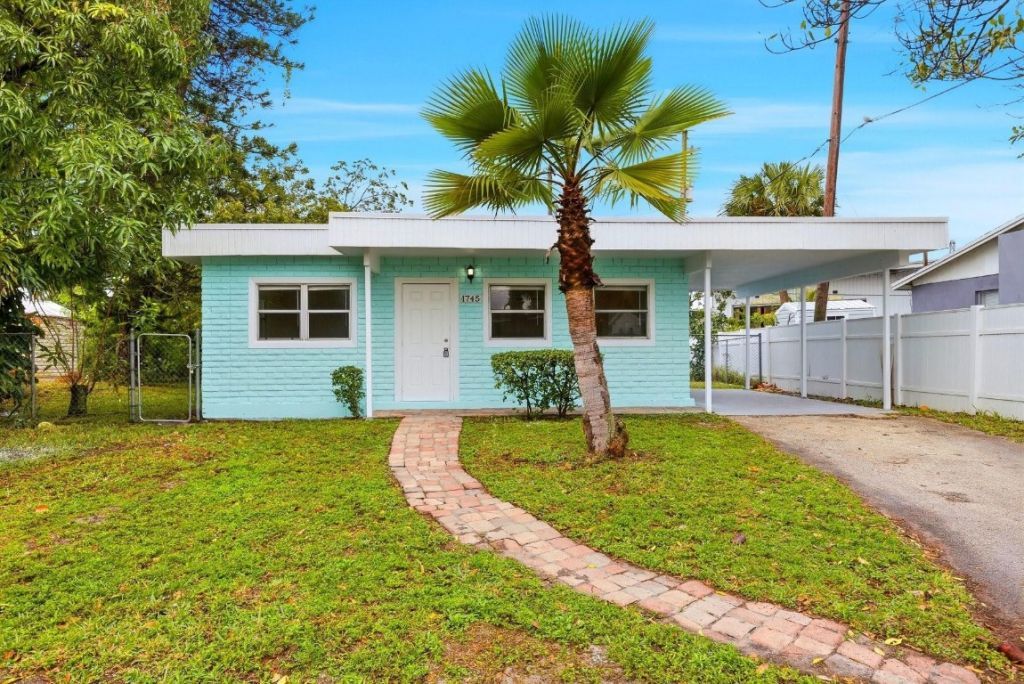1745 NW 29th Lane, Fort Lauderdale, FL 33311 Main Photo
