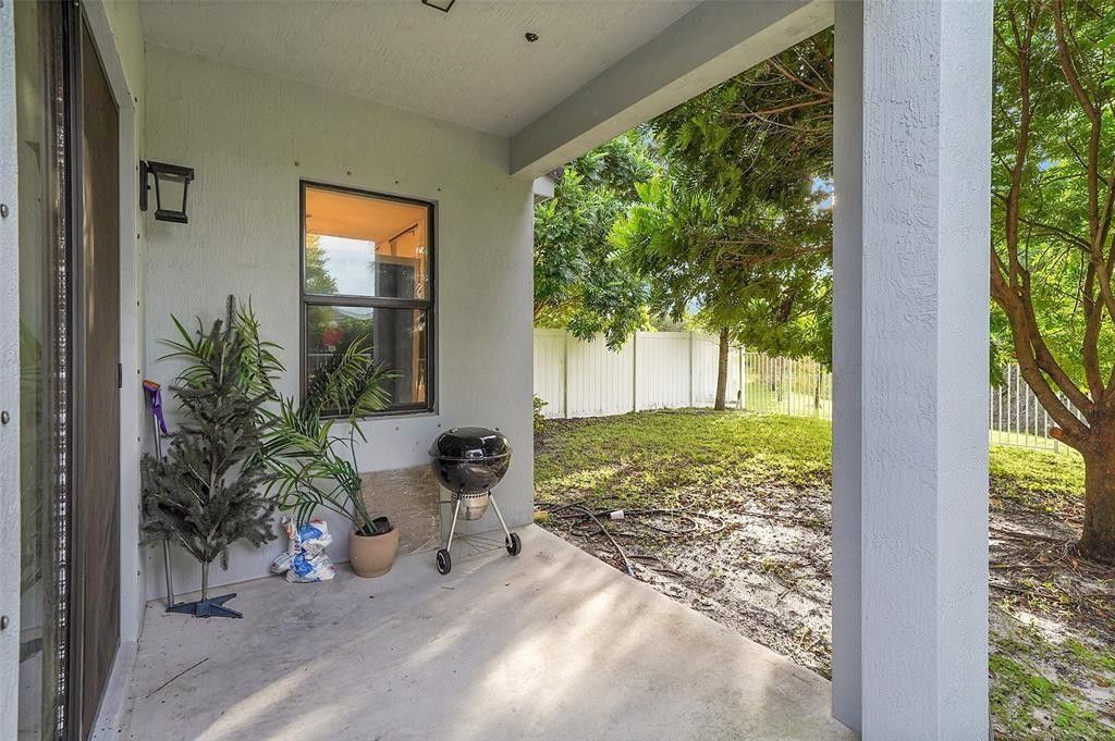 455 NW 33rd Lane, Pompano Beach, FL 33069 Photo