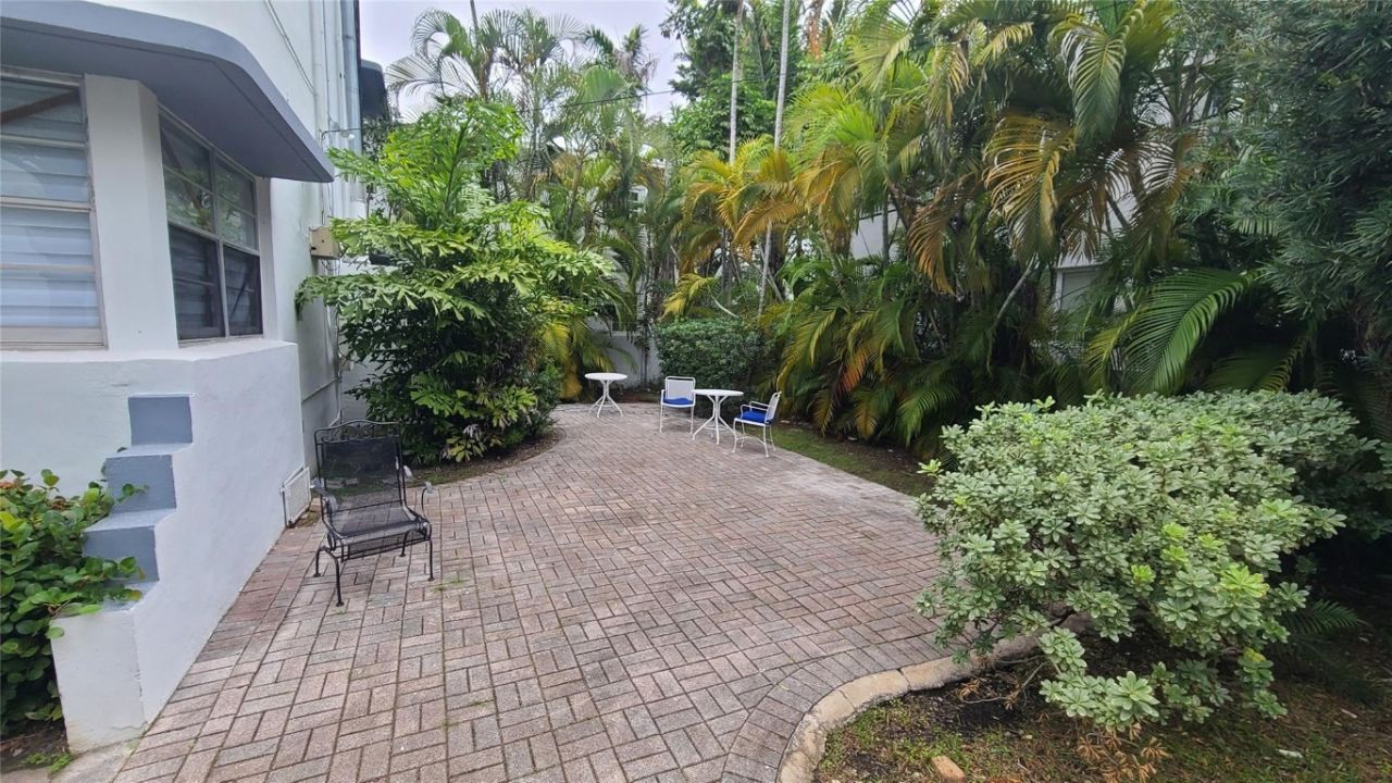 1559 Meridian Avenue, Unit 207, Miami Beach, FL 33139 Photo