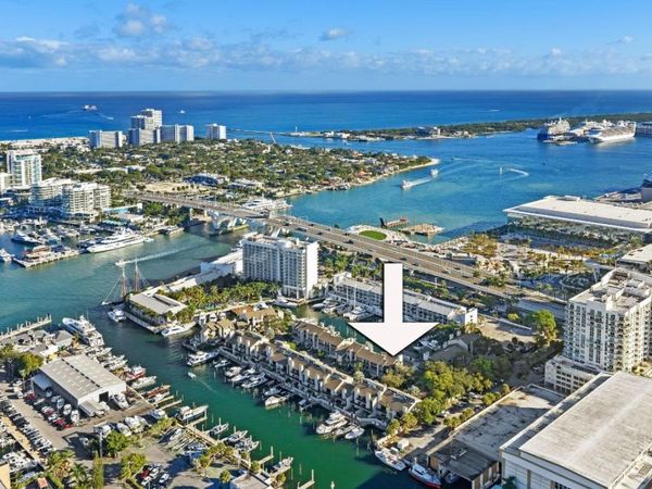 8 Port Side Dr, Unit 8A, Fort Lauderdale, FL 33316