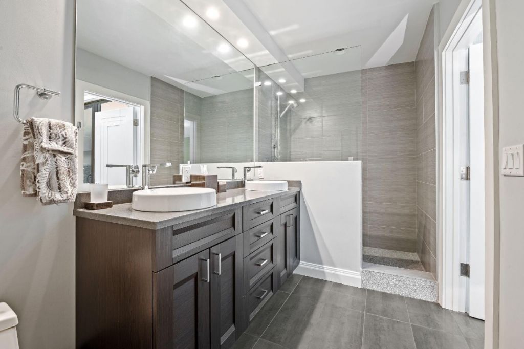 8 Portside Dr, Fort Lauderdale, FL 33316 Photo