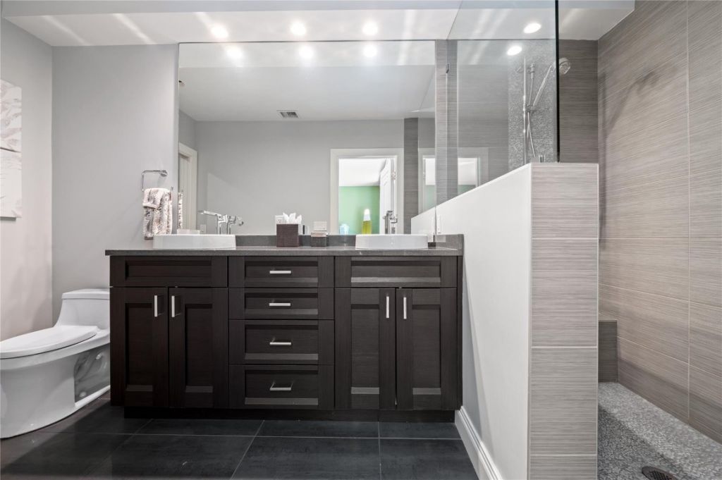 8 Portside Dr, Fort Lauderdale, FL 33316 Photo