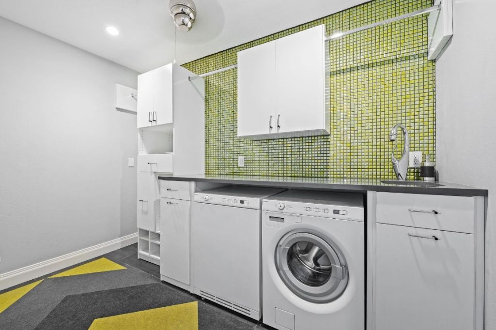 8 Portside Dr, Fort Lauderdale, FL 33316 Photo