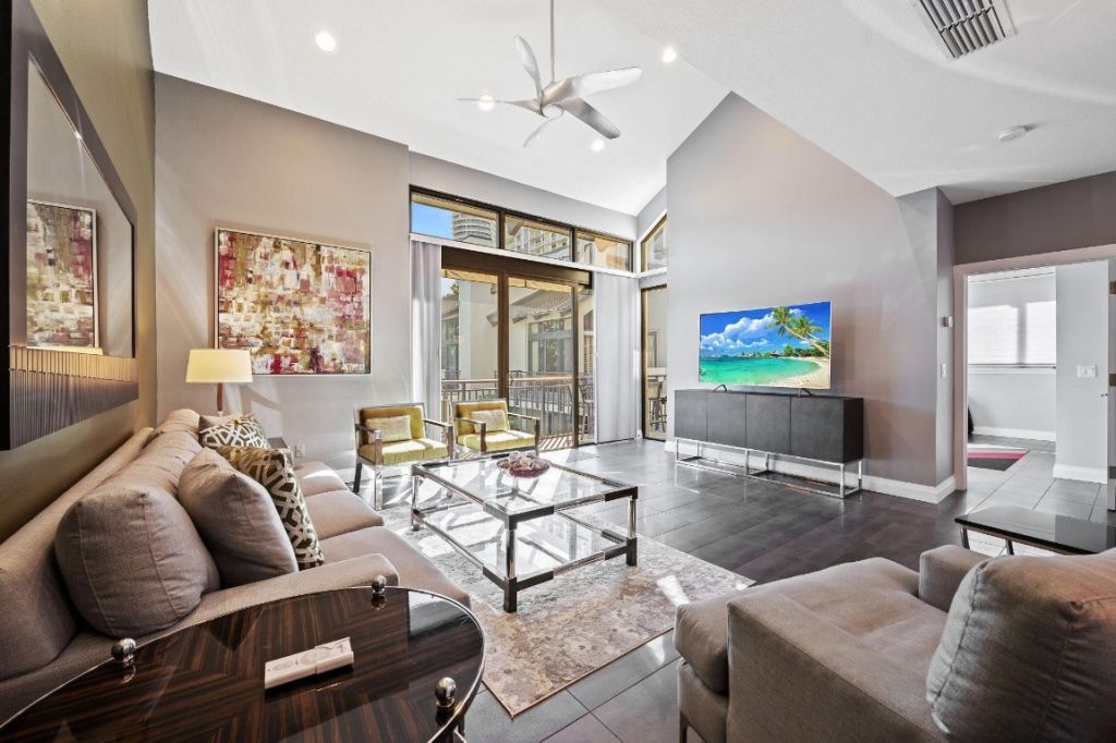 8 Portside Dr, Fort Lauderdale, FL 33316 Photo