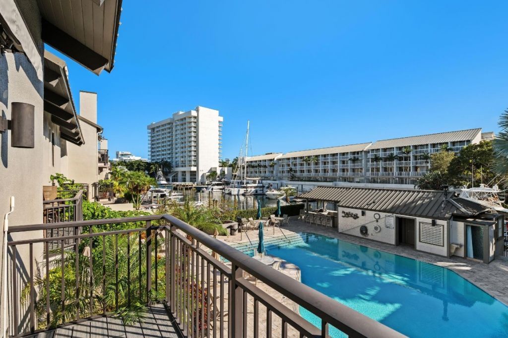 8 Portside Dr, Fort Lauderdale, FL 33316 Photo