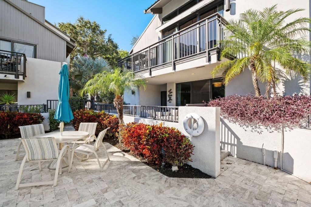 8 Portside Dr, Fort Lauderdale, FL 33316 Photo