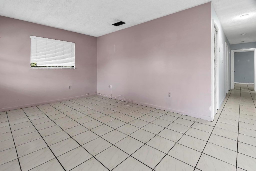 2826-2828 SW 32nd Ct, Miami, FL 33133 Photo