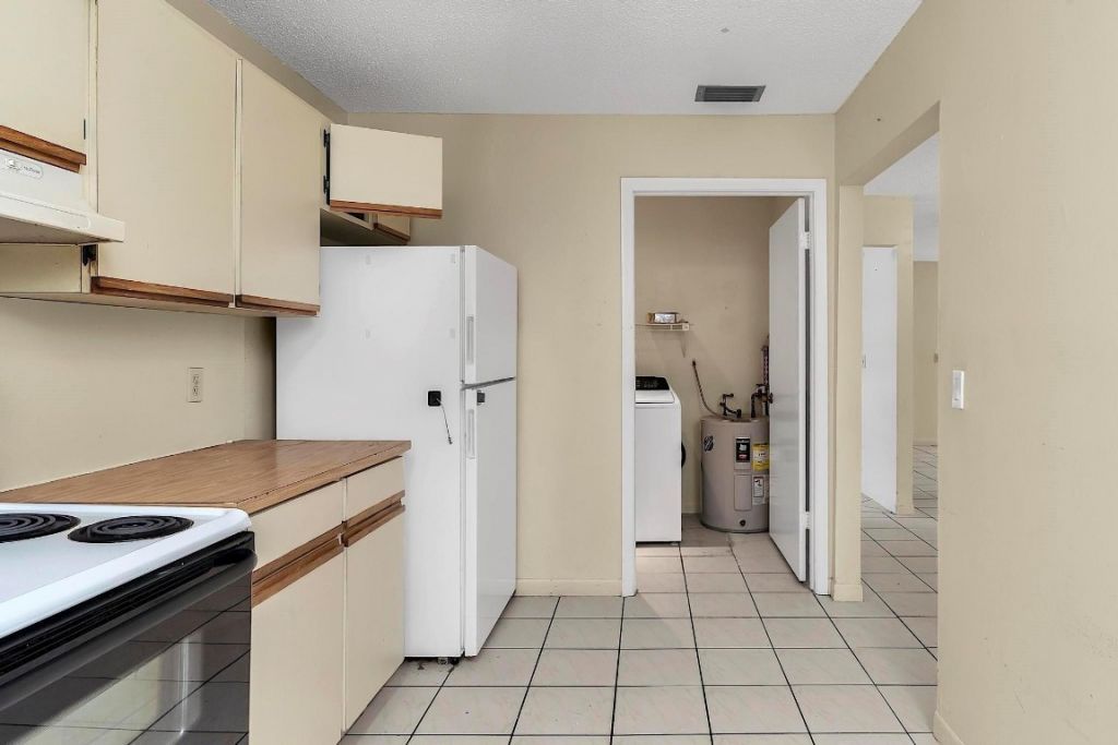 2826-2828 SW 32nd Ct, Miami, FL 33133 Photo