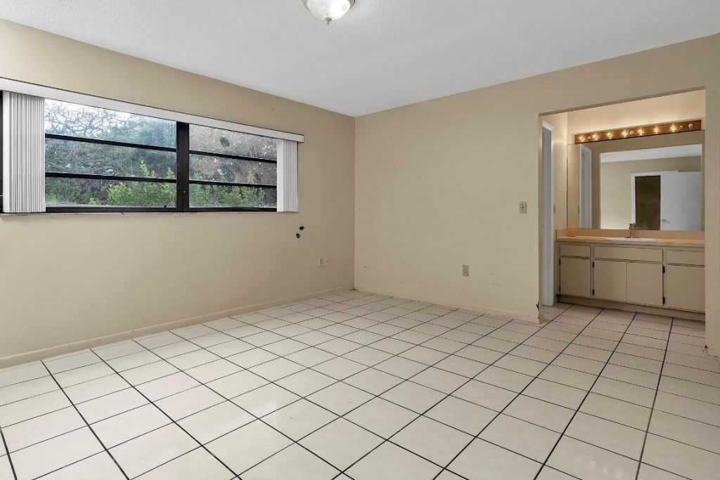 2826-2828 SW 32nd Ct, Miami, FL 33133 Photo