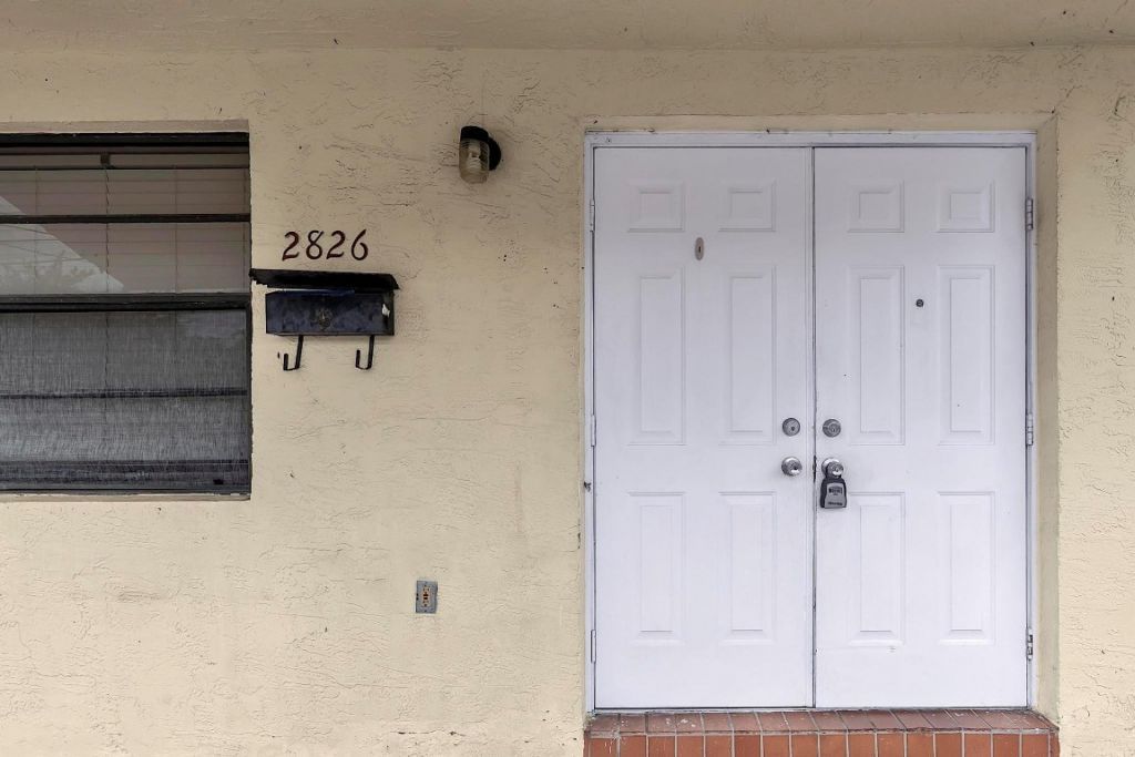 2826-2828 SW 32nd Ct, Miami, FL 33133 Photo