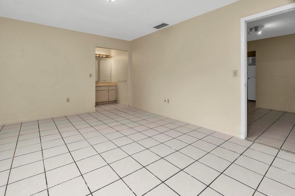 2826-2828 SW 32nd Ct, Miami, FL 33133 Photo