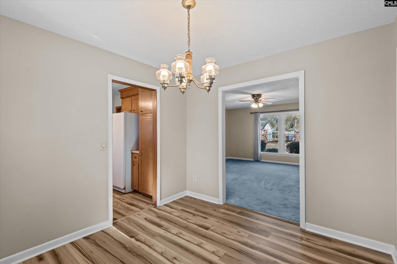 2402 Breezewood Road Photo 8